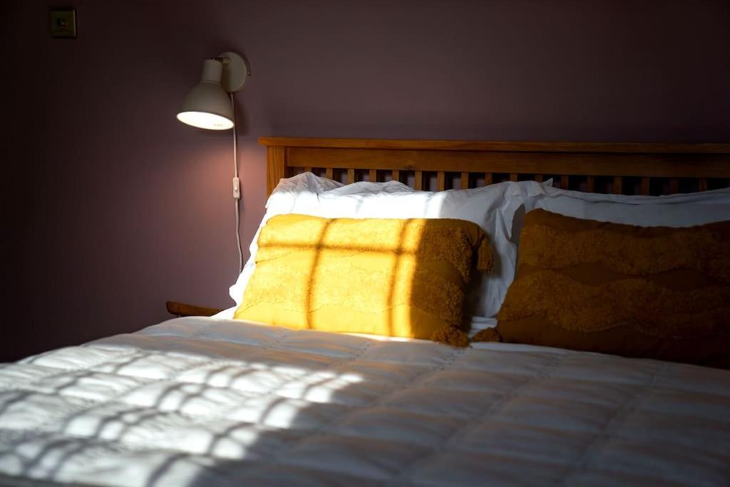 Northdene Cottage - Cosy Old Fisherman'S Cottage Two Mins From Sea - Free Parking - Wood Burning Stove - Roll Top Bath - Dog Friendly Deal Eksteriør bilde