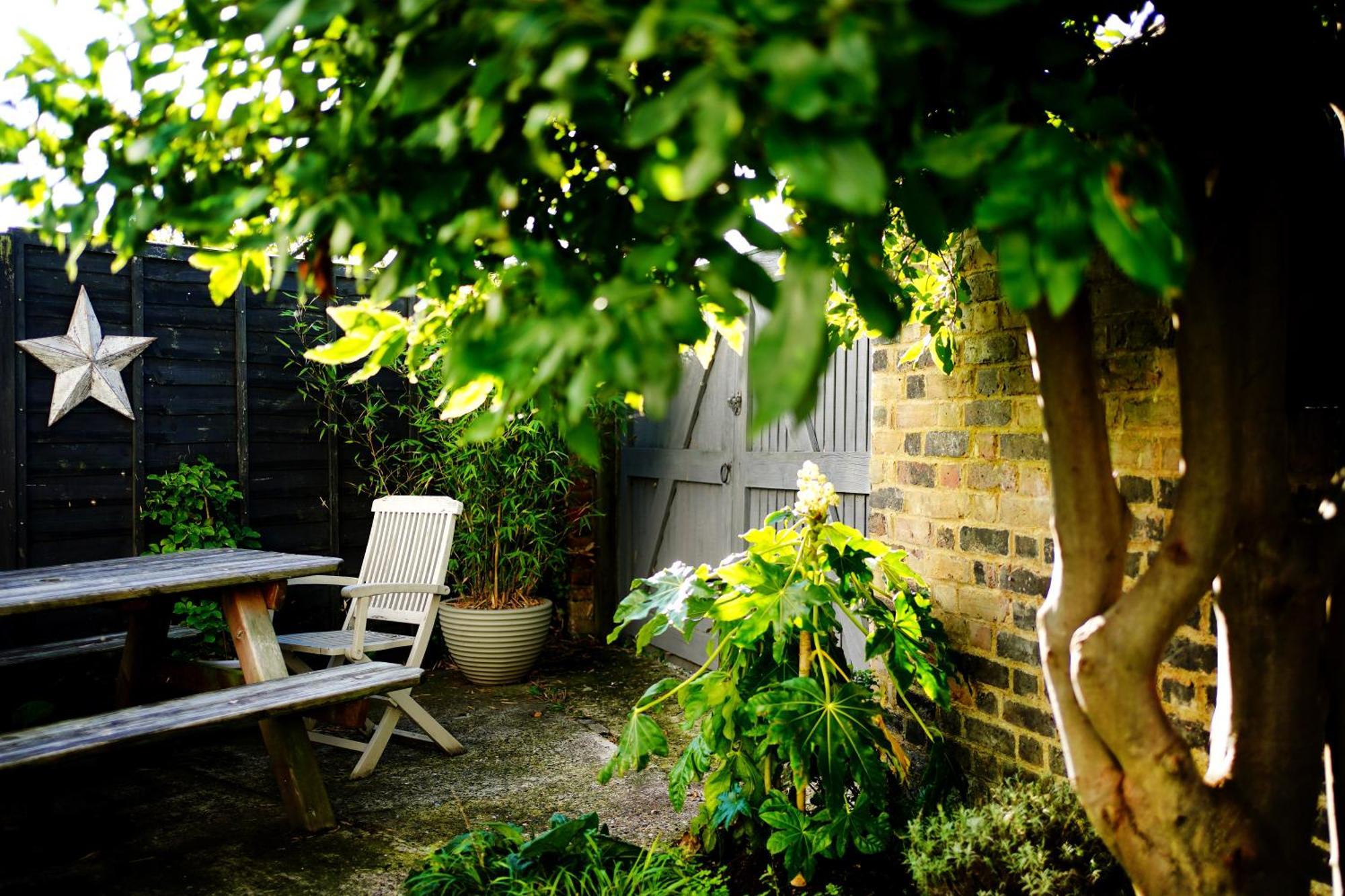 Northdene Cottage - Cosy Old Fisherman'S Cottage Two Mins From Sea - Free Parking - Wood Burning Stove - Roll Top Bath - Dog Friendly Deal Eksteriør bilde
